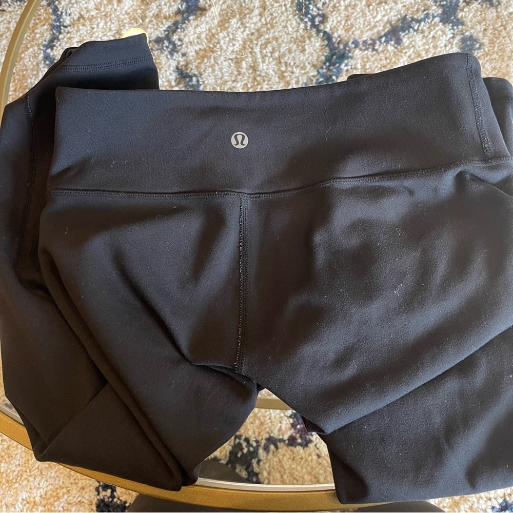 Black Lululemon